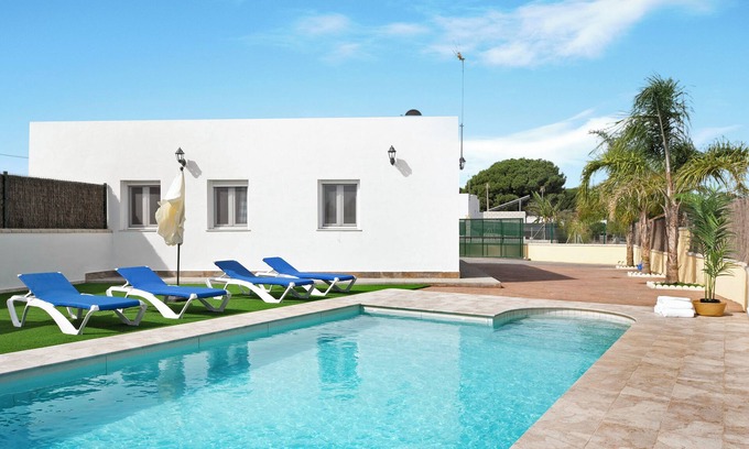San Ambrosio Casa | Casa de vacaciones "Villa Montemedio - Paco" con piscina privada y vistas a la montaña