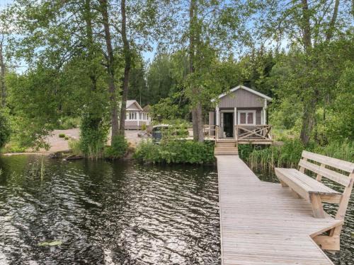 Valkeala Casa | Holiday Home Villa pihlaja by Interhome