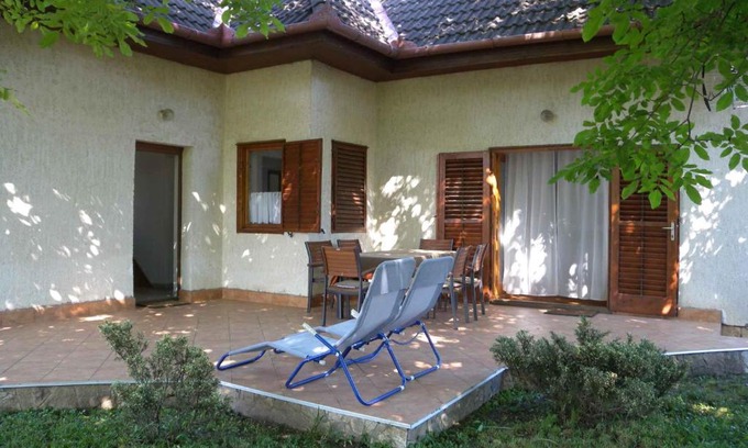 Vonyarcvashegy Casa | Holiday home Vonyarcvashegy/Balaton 31295