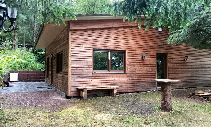 Tabarz Casa | Casa de vacaciones 'Waldhaus Hempe' con terraza privada, jardín privado y Wi-Fi