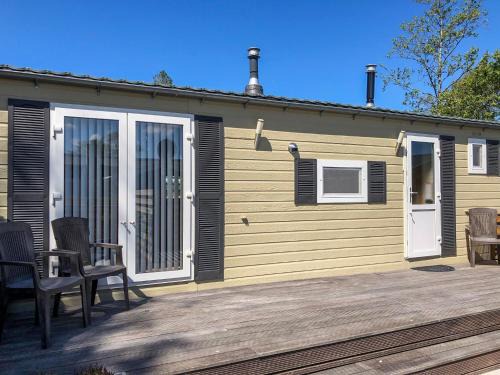 Hippolytushoef Casa | Holiday Home Wiringherlant-2 by Interhome