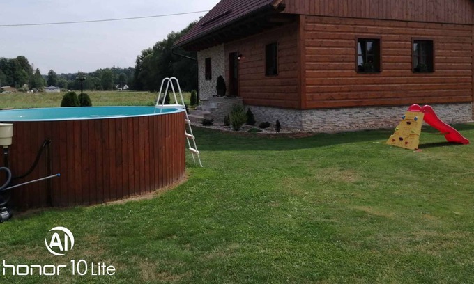 Horni Olesnice Casa | Casa vacacional Con zona de estar en el jardín y ubicación fuego.