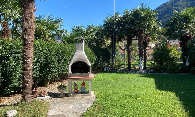 Ornavasso Casa | Holiday home with a large private garden surrounded by mountains and lakes