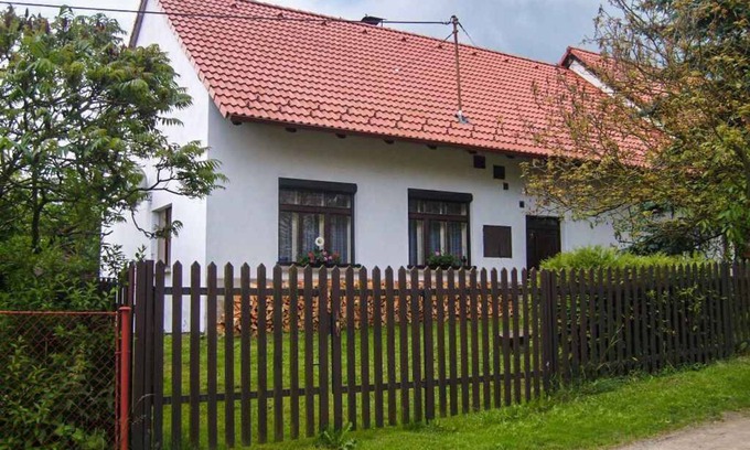 Kolinec Casa | Casa vacacional con cunas y TV vía satélite