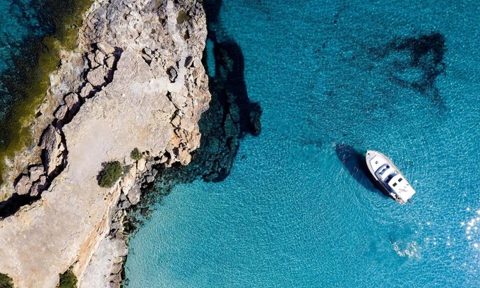 Cala Comte Villa | Casa de vacaciones con preciosas vistas al mar.