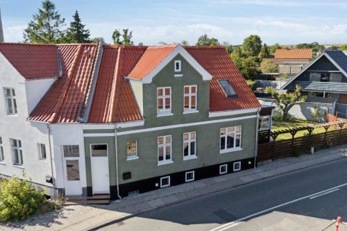 Grenaa Casa | Holiday Home With Billiards, Garden, Great Spot