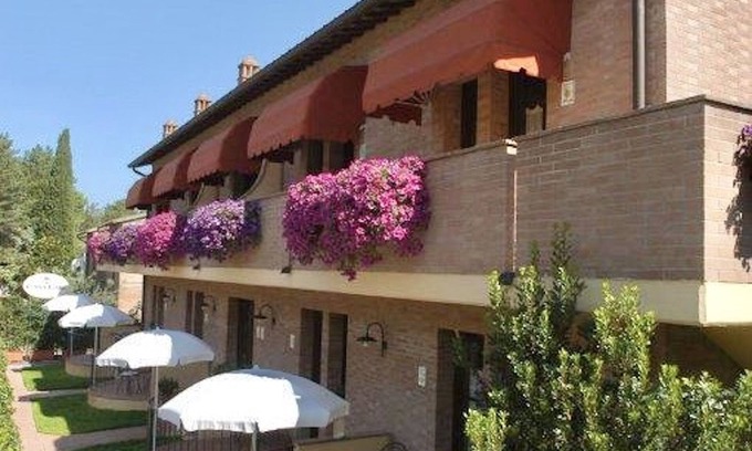 Pancole Apartamento | Holiday-Home with pool in San Gimignano