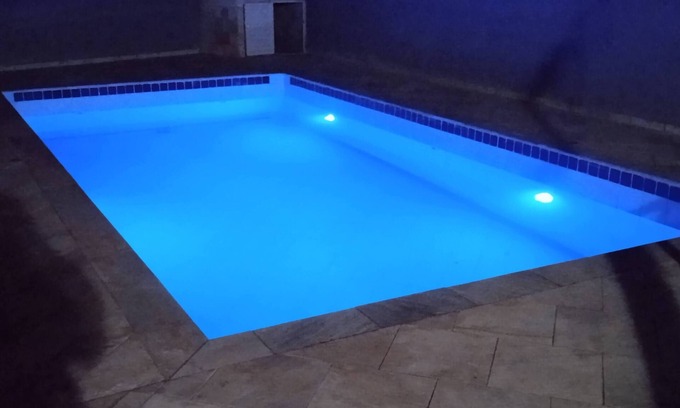 Centro Casa | Holiday Home with Pool 03 Suites - Center of Peruíbe