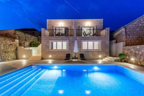 Popovici Casa | Holiday Home With Pool,Gruda
