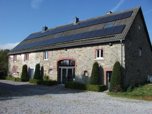 Sourbrodt Casa | Holiday Home with Sauna in Sourbrodt