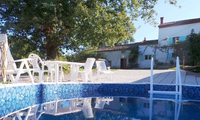 Sumber Casa | Casa vacacional con piscina y parque infantil