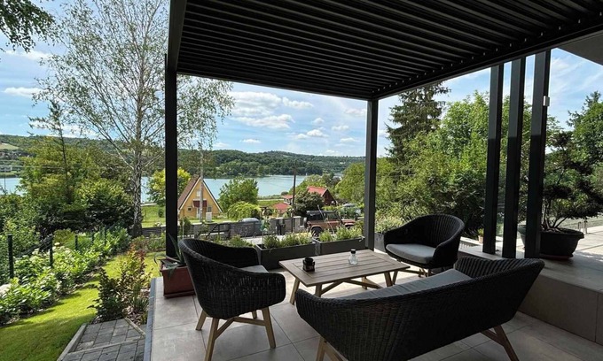 Orfu Casa | Holiday home with whirlpool, sauna and private jetty