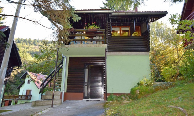 Vrbovsko Casa | Holiday home Zdenko, (16584), Hajdine, hr