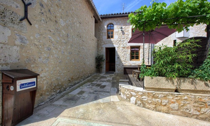 Pessac-sur-Dordogne Casa | Casa de vacaciones Pessac sur Dordogne para 1 - 5 personas con 3 dormitorios - Casa adosada