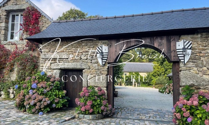 Saint-Gilles-Pligeaux Casa | Casa de vacaciones St Nicolas du Pélem para 1 - 4 personas con 2 dormitorios - Casa de vacaciones