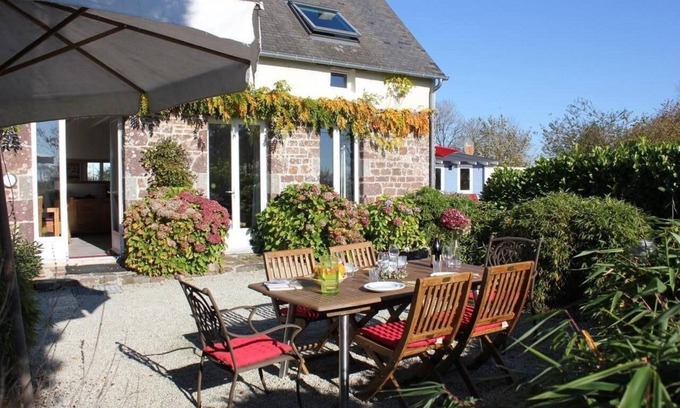 Sourdeval-les-Bois Casa | Casa de vacaciones Sourdeval les Bois para 2 - 6 personas con 3 dormitorios - Casa de vacaciones