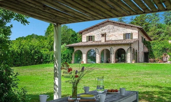 SantʼAngelo in Vado Casa | Casa de vacaciones Sant'Angelo in Vado para 1 - 20 personas con 10 dormitorios - Casa de vacaciones