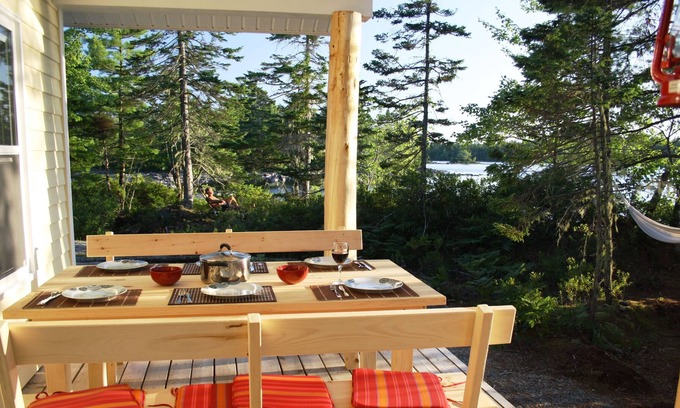 Lunenburg County Casa | Casa de vacaciones directamente en el lago en la naturaleza virgen
