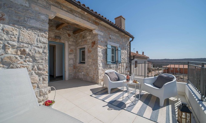 Fiorini Casa | Casa de vacaciones Fiorini para 1 - 4 personas con 2 dormitorios - Casa adosada