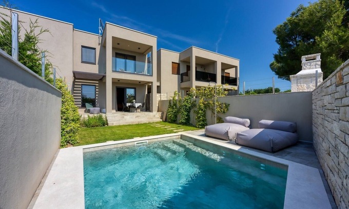 Rosini Villa | Holiday House Molaj with Private Pool