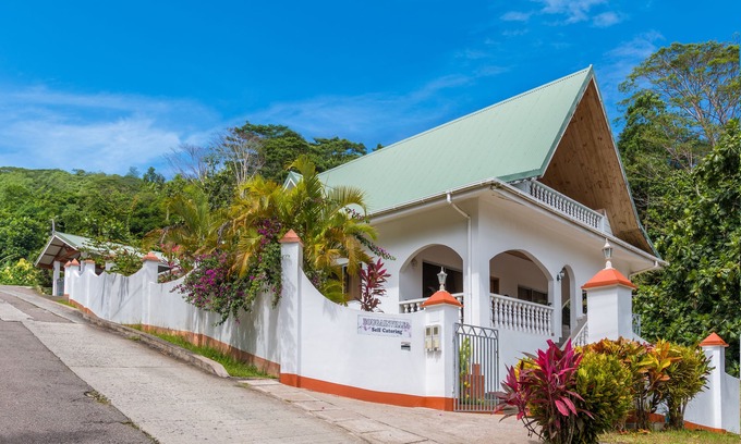Anse Royale Casa | Moderna Casa de Vacaciones - 3 Minutos de Playas Espectaculares