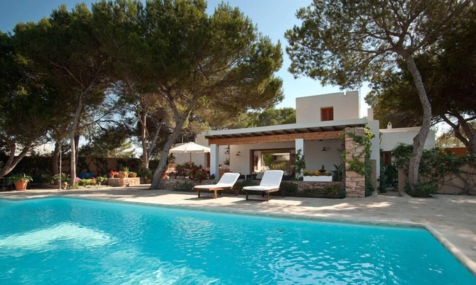 La Savina Casa | casa de vacaciones próxima a la playa de Illetes con piscina privada y wifi
