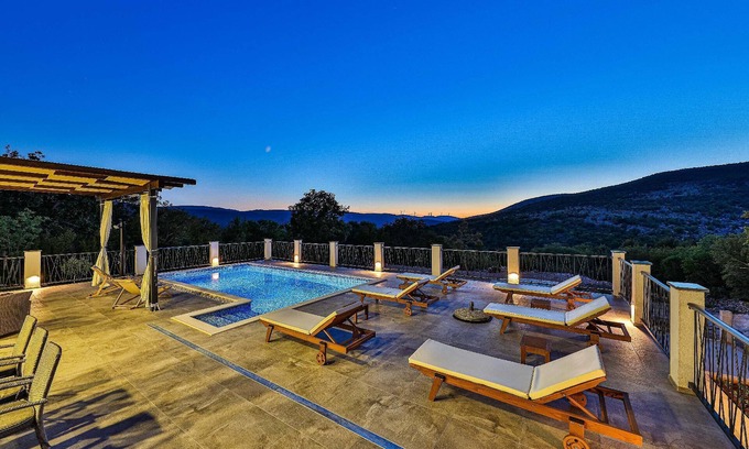 Primorski Dolac Casa | Holiday house Primorski Dolac for 1 - 8 persons with 4 bedrooms - Holiday home