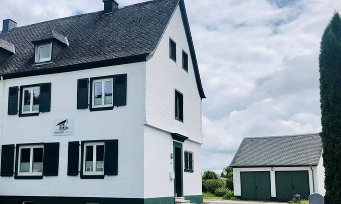 Manderscheid Casa | Casa de vacaciones Pehlen - Casa de vacaciones hasta 10 personas