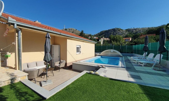 Sestanovac Casa | Holiday house Ruzic