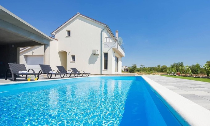 Drnis Casa | Casa de vacaciones Siritovci para 6 personas con 3 dormitorios - Casa de vacaciones