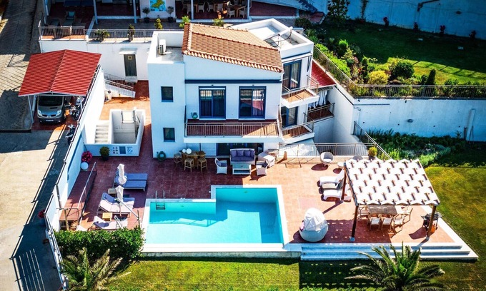 Skiathos Casa | Casa de vacaciones Skiathos para 1 - 10 personas con 6 dormitorios - Casa adosada