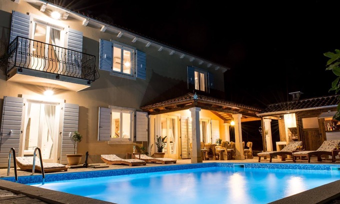 Smoljanci Casa | Casa de vacaciones Smoljanci para 1 - 8 personas con 4 dormitorios - Casa de vacaciones