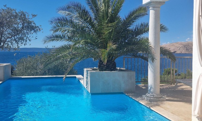 Stara Baska Casa | Holiday house Stara Baska for 1 - 12 persons with 6 bedrooms - Holiday home