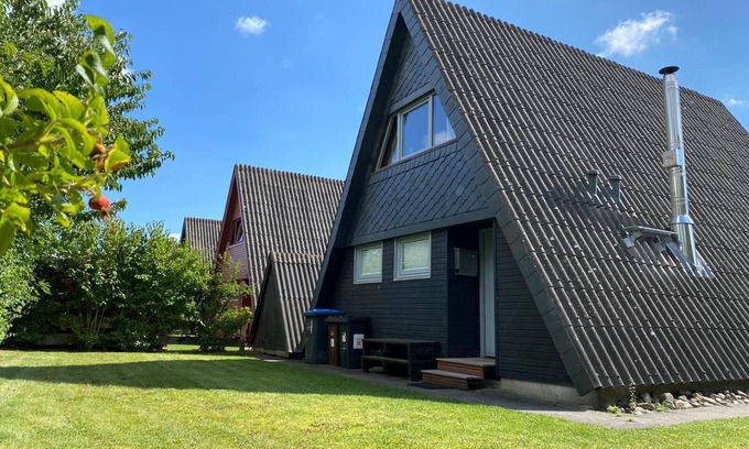 Damp Casa | Casa de vacaciones con chimenea, cerca de la playa, perros bienvenidos