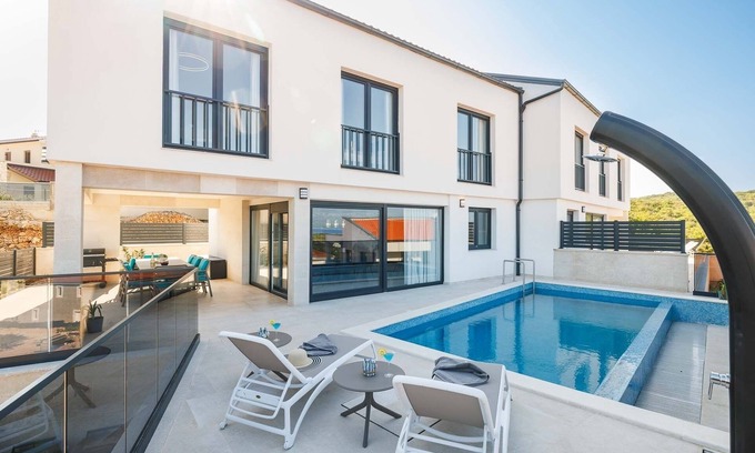 Vrbnik Casa | Casa de vacaciones con piscina Vrbnik, Krk (K-24519)