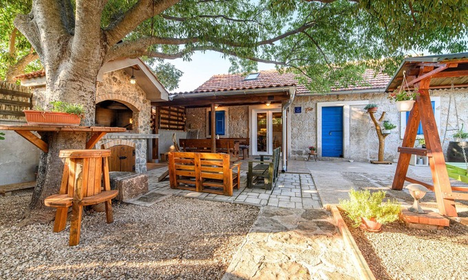 Sibenik Casa | Holiday house with a swimming pool Konjevrate, Krka (K-24925)
