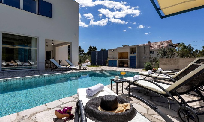 Zaostrog Casa | Casa de vacaciones Zaostrog para 1 - 6 personas con 3 dormitorios - Casa de vacaciones