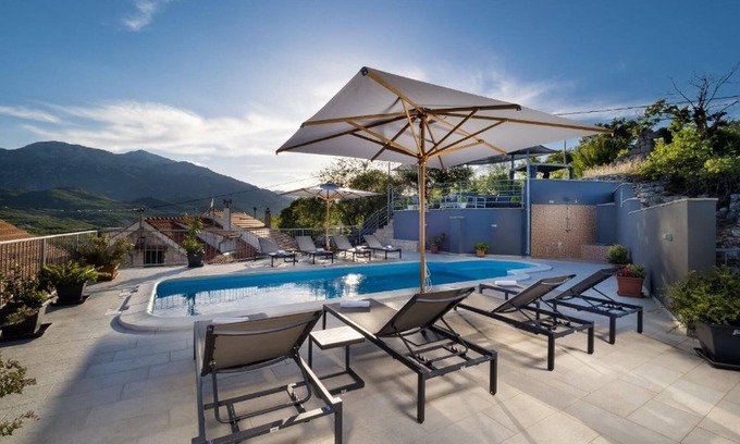 Biokovsko Selo Casa | Casa de vacaciones Zupa para 1 - 10 personas con 4 dormitorios - Casa de vacaciones