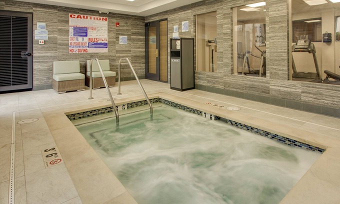 South San Francisco Hotel | Holiday Inn Express San Francisco-Airport North by IHG