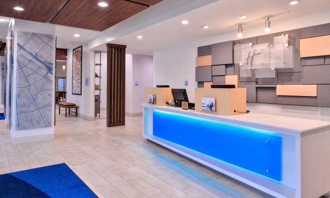 Arts/Warehouse District Hotel | Holiday Inn Express New Orleans - Arts District by IHG