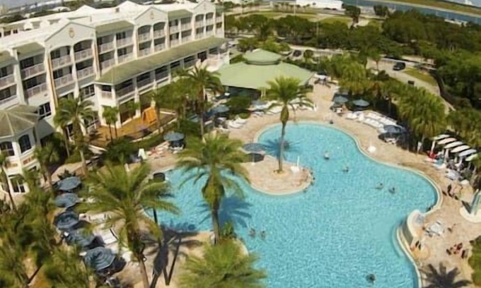 Port Canaveral Complejo | Holiday Inn | Gym | Sauna | Pool | Beach