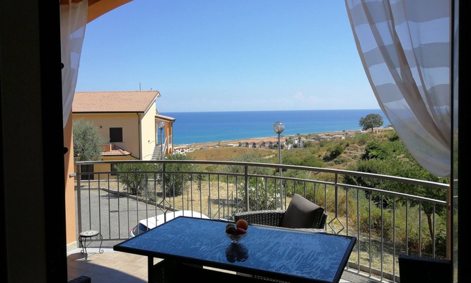 Marina di Mandatoriccio Apartamento | Holiday apartment