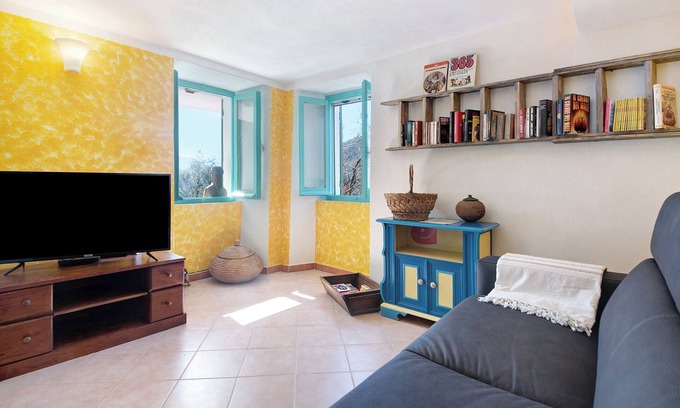 San Colombano Certenoli Apartamento | Apartamento vacacional 'La Fermenteria' con vistas a la montaña, jardín compartido y Wi-Fi