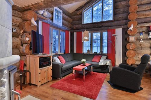 Sirkka Casa | Holiday Log Cabin Metsola
