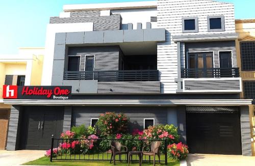 Gulshan-e-Iqbal Casa | Holiday One Hotel & Suites