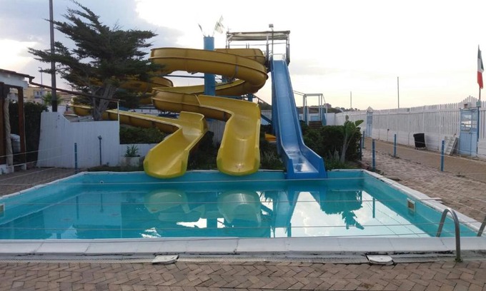 San Leone Apartamento | Holiday park Home