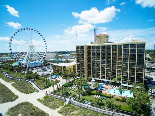 Downtown Myrtle Beach Complejo | Holiday Pavilion Resort on the Boardwalk