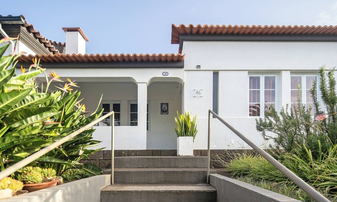 Santa Cruz da Graciosa Casa | Casa de vacaciones 'Bettencourt House' con terraza privada, jardín privado y Wi-Fi