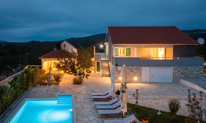 Cvrljevo Casa | Holiday Residence Ana