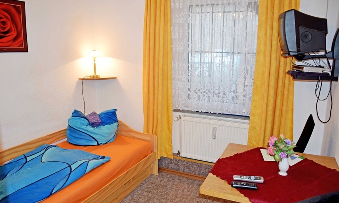 Aschersleben Apartamento | Habitación derecha - DEB 038 Apartamento / habitación de vacaciones Aschersleben